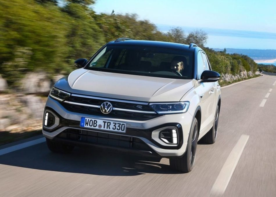 Volkswagen T-Roc aggiornata: stile e tecnologia