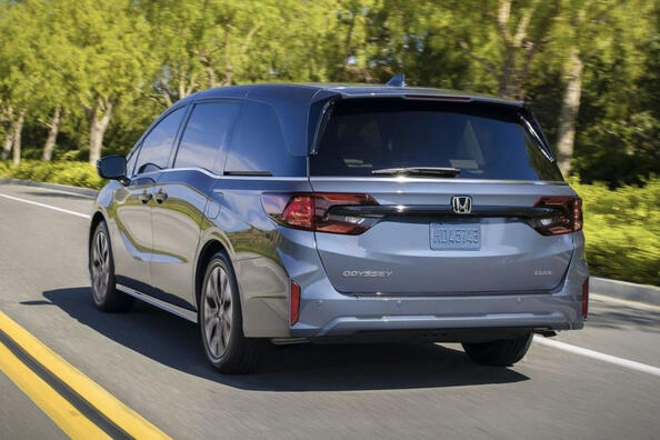 Recensione del minivan Honda Odyssey di quinta generazione del 2024 Foto 4