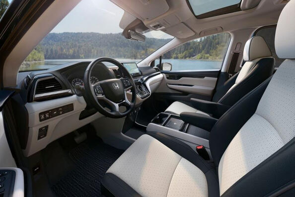 Recensione del minivan Honda Odyssey di quinta generazione del 2024 Foto 6