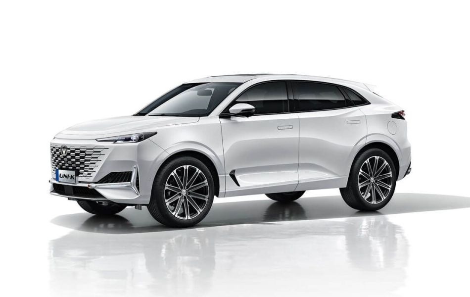 Changan UNI-K: una recensione di un moderno crossover