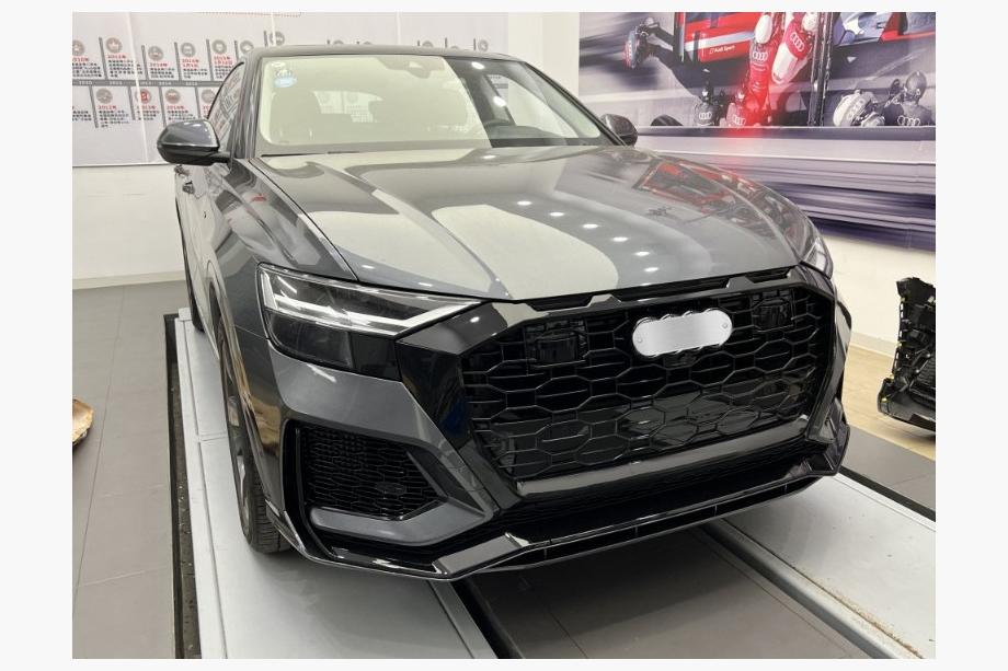 Audi Q8 2018- Paraurti anteriore RS-Style (2018-2023) Foto 1