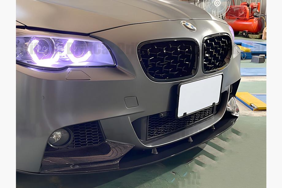 BMW 5 Series F10/F11 2010–2016 Calandra a Doppio Rene Diamond Black (Nero Lucido) Image