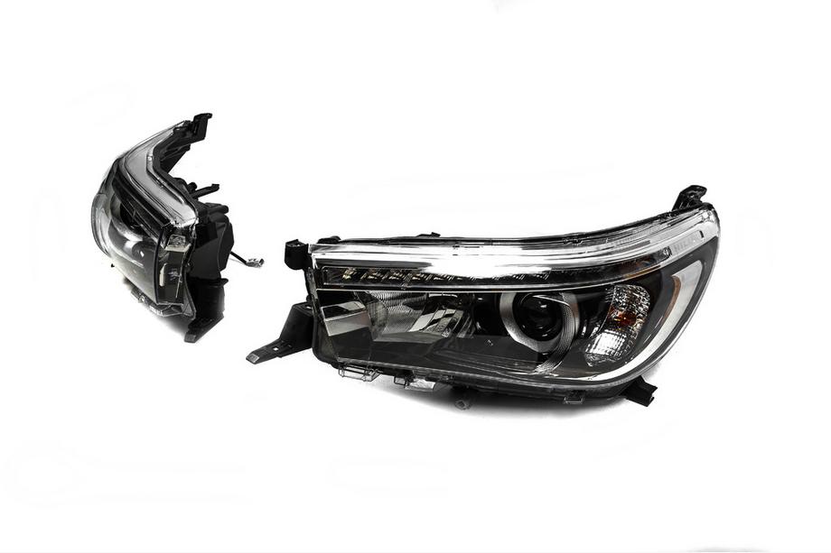 Toyota Hilux 2015- Fari anteriori OEM V2 2015-2019 (per lampada Xenon o LED, set di 2) Foto 4