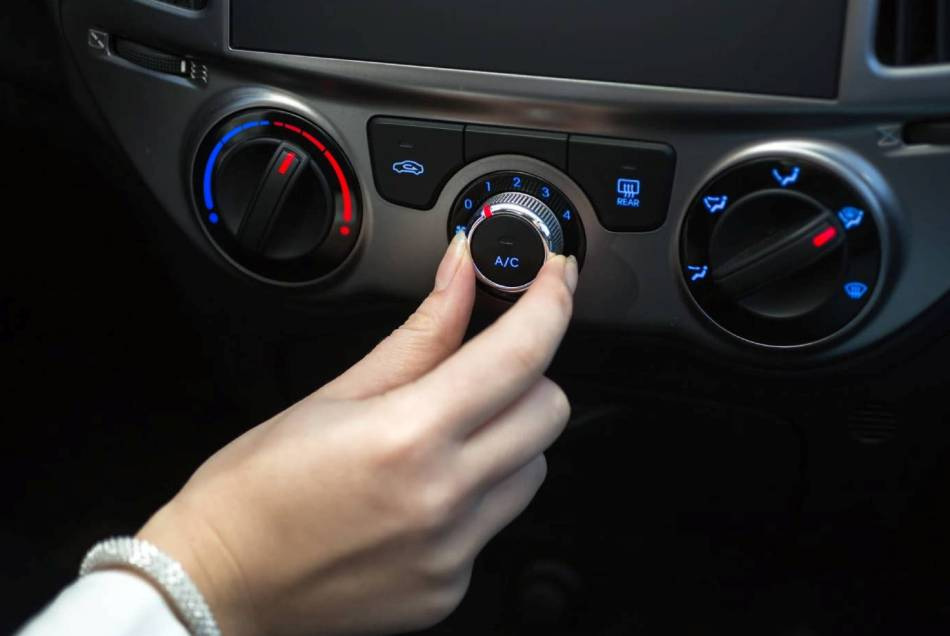 Come capire che è ora di riempire il condizionatore dell’auto?