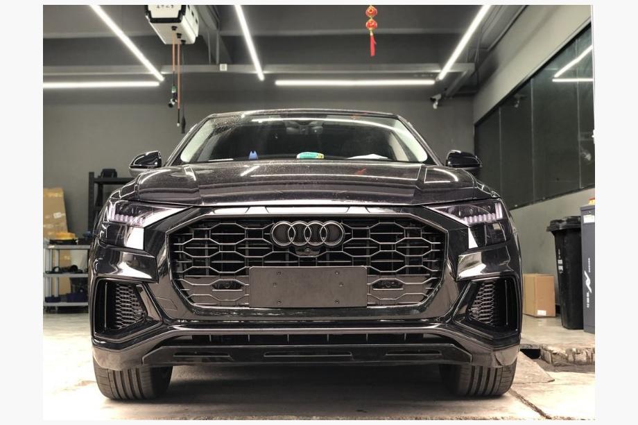 Audi Q8 2018- Griglia Anteriore RSQ-Style (2018-2023, Nero) Image