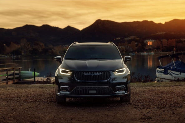 Recensione del minivan della famiglia Chrysler Pacifica