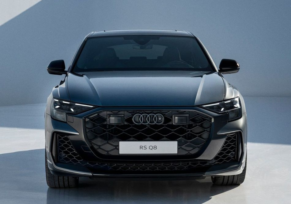 Recensione Audi RS Q8: restyling del 2024