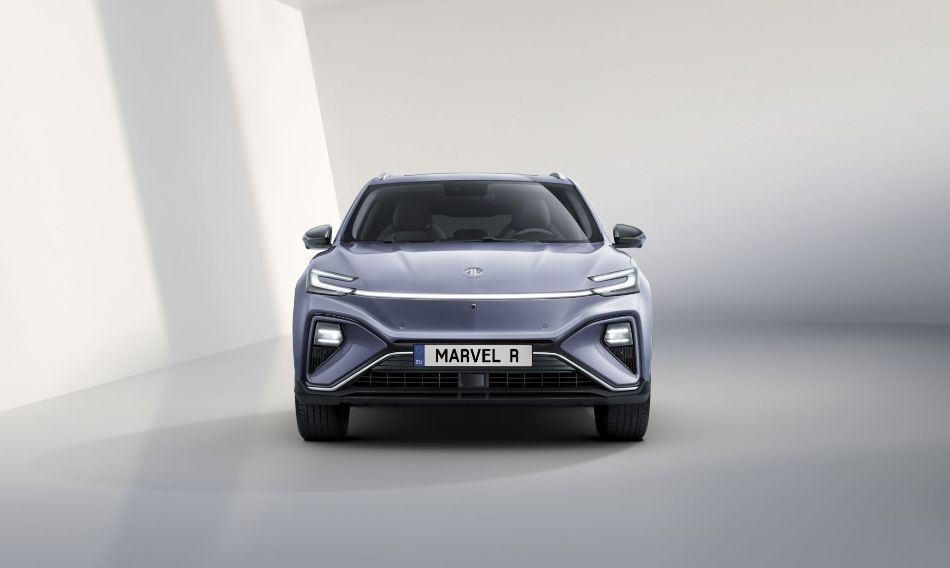 Recensione dell’auto elettrica MG Marvel R