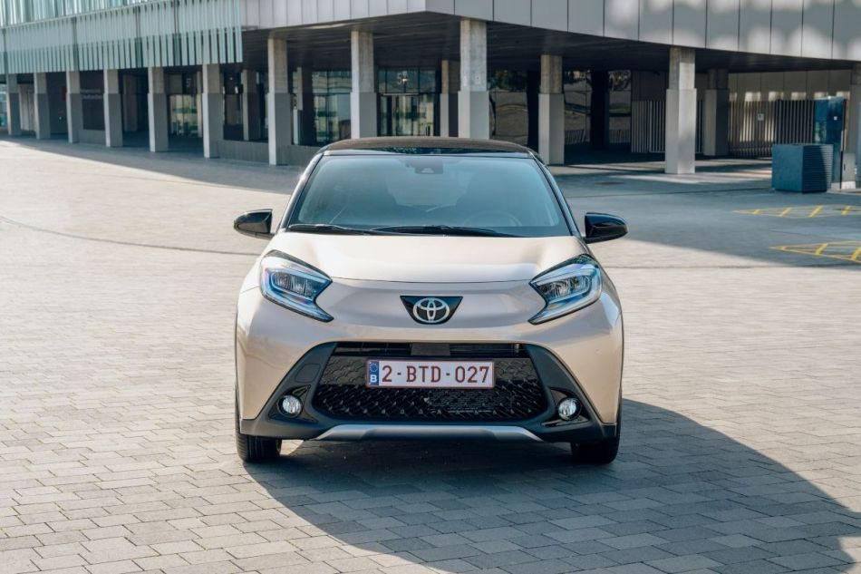 Toyota Aygo X: recensione di una city car compatta