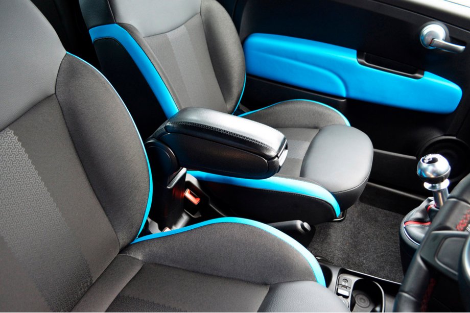 Fiat 500/500L 2013-2022 Bracciolo (nel portabicchieri) Image