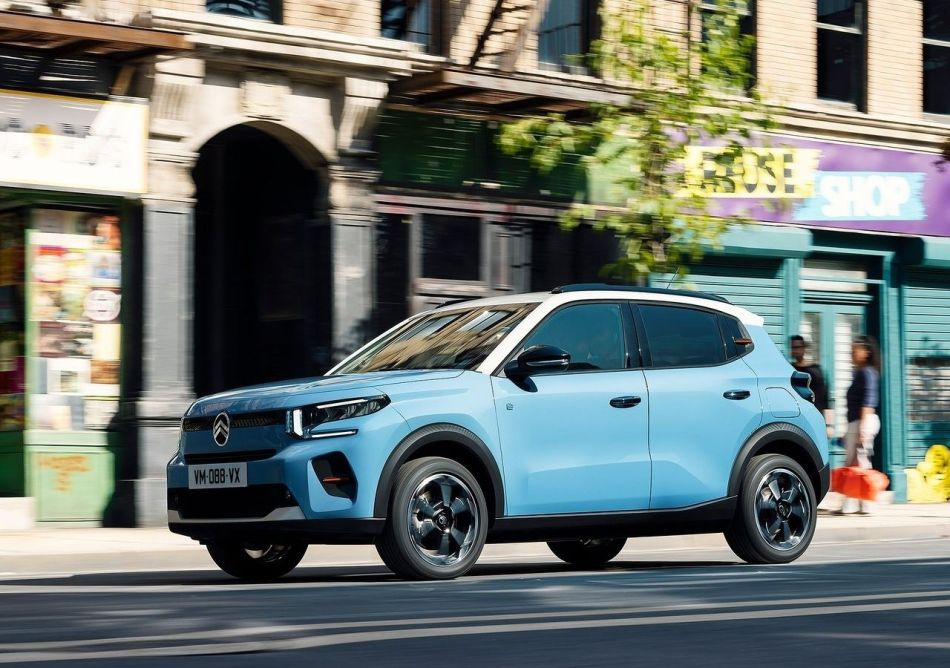 Recensione della incarnazione della berlina compatta Citroen C3 IV
