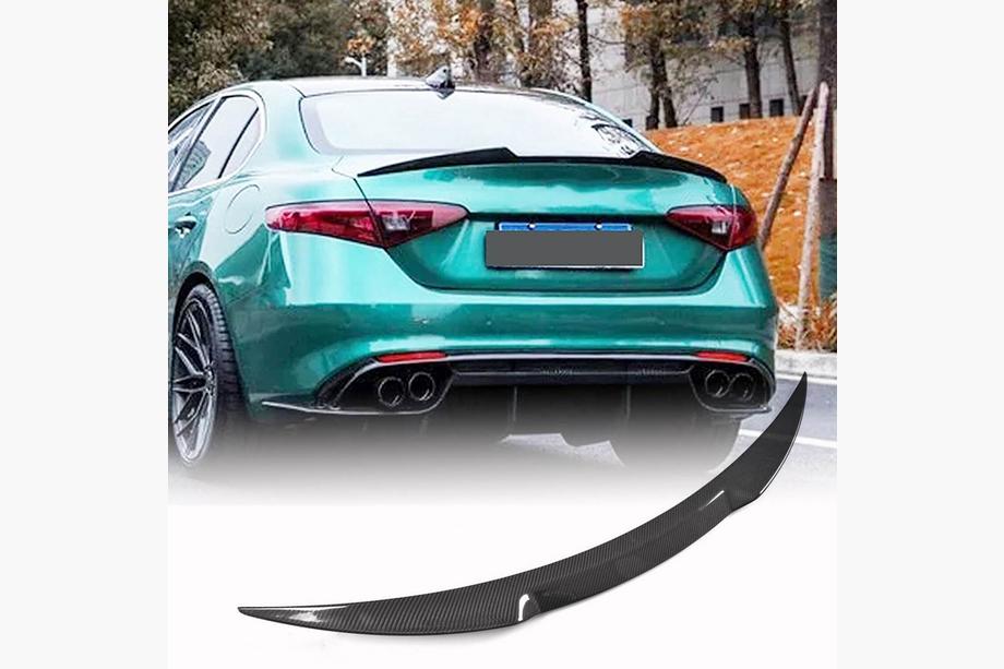 Alfa Romeo Giulia 2016-2022 Spoiler V3 (Carbonio) Image