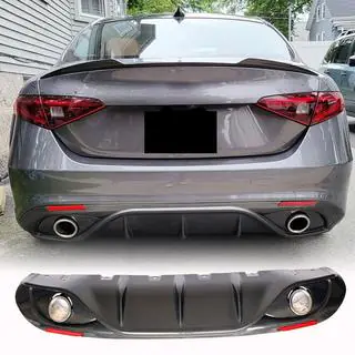 Diffusore posteriore con terminali V2 (per Base, Carbonio) Alfa Romeo Giulia 2016-2022 foto 1