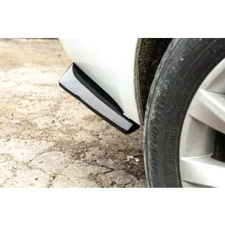 Estensioni universali Flap per paraurti posteriore Tipo-A (2 pz, nero lucido, plastica ABS) foto 2