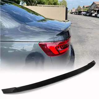 Spoiler V5 (per Sedan, Carbonio) foto 1