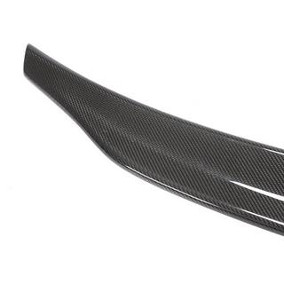 Spoiler V4 (per Sedan, carbonio) foto 2