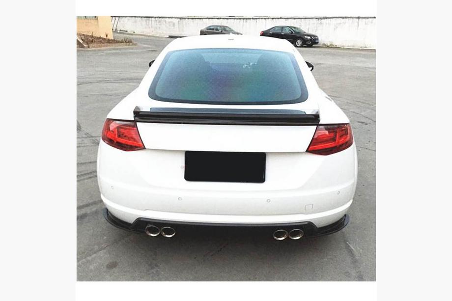 Audi TT 2014-2023 Spoiler V4 (Carbonio) Foto 2