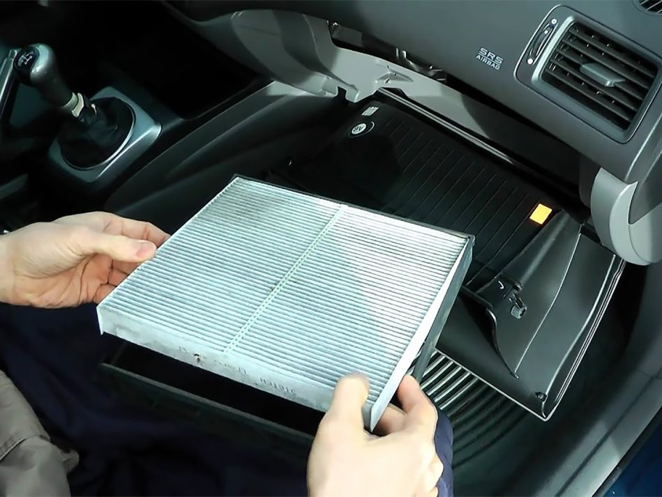 Segnali che è il momento di cambiare il filtro abitacolo della tua auto