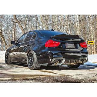 Diffusore Posteriore V1 per E90 M-Sport, Carbonio foto 2