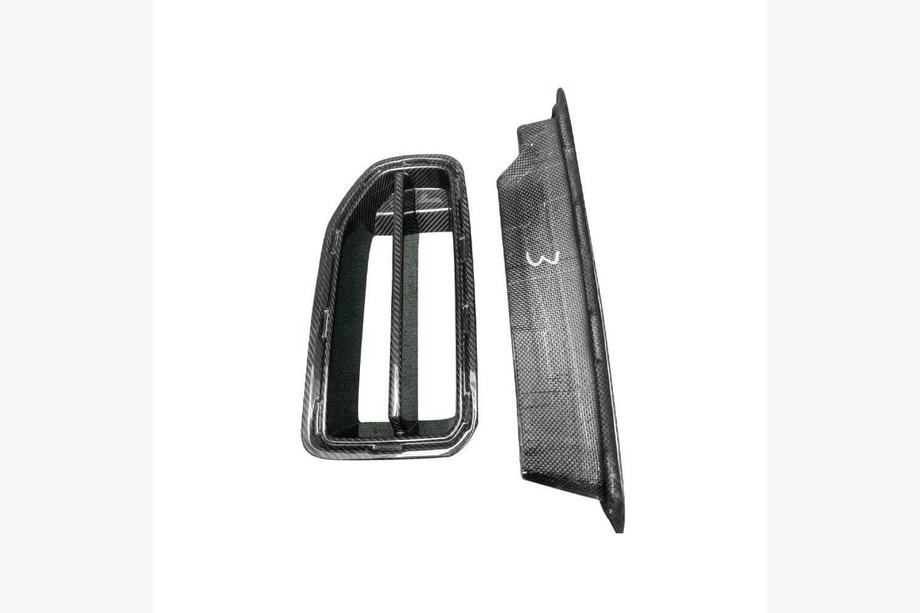 BMW 2 Series G42 2021- Calandra in carbonio secco (per G87) Foto 4