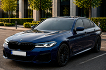 BMW Serie 5 G30/G31 2017–2023 Fari anteriori Full LED Laser restyling (sostituzione paraurti) foto 2