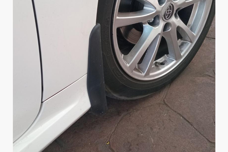 Toyota Corolla 2019- Paraspruzzi Premium (UE, 4 pz) Image