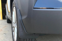 Hyundai Kona 2017-2023 Paraspruzzi Premium (4 pz, per auto a benzina) foto 1