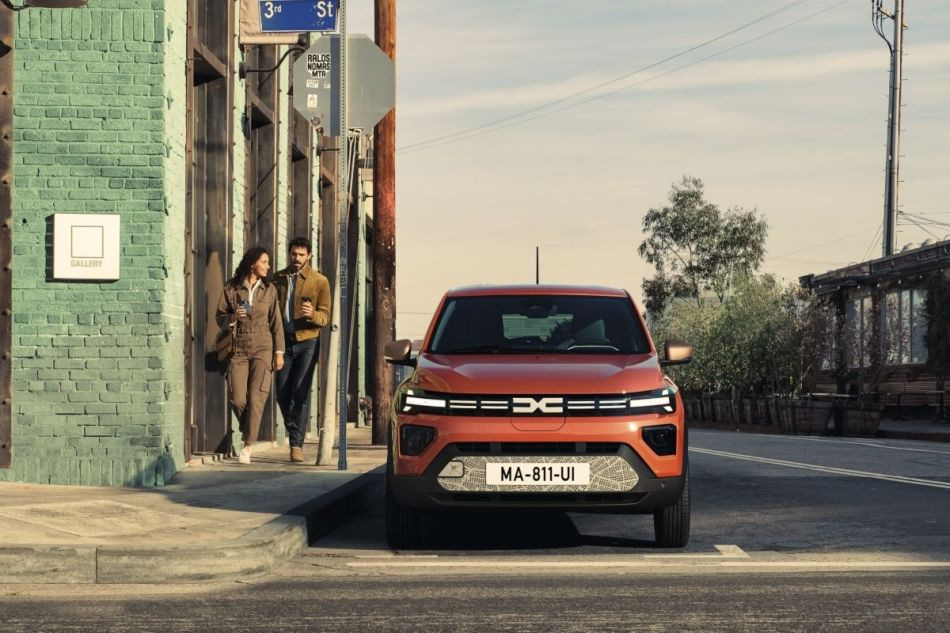 Dacia Primavera 2024: recensione dell’auto elettrica cittadina