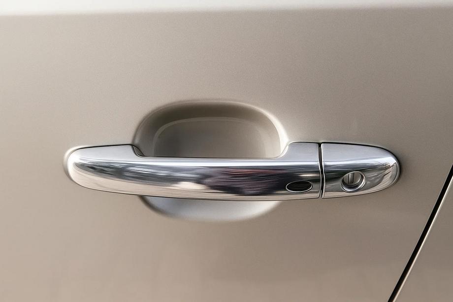 Suzuki Grand Vitara 2005-2017 Cover Maniglie Porta Cromate (5 pz, Acciaio Inox, con Chip) Foto 1