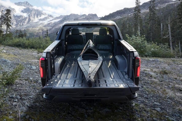 Recensione GMC Sierra EV: un pick-up elettrico di nuova generazione Foto 5