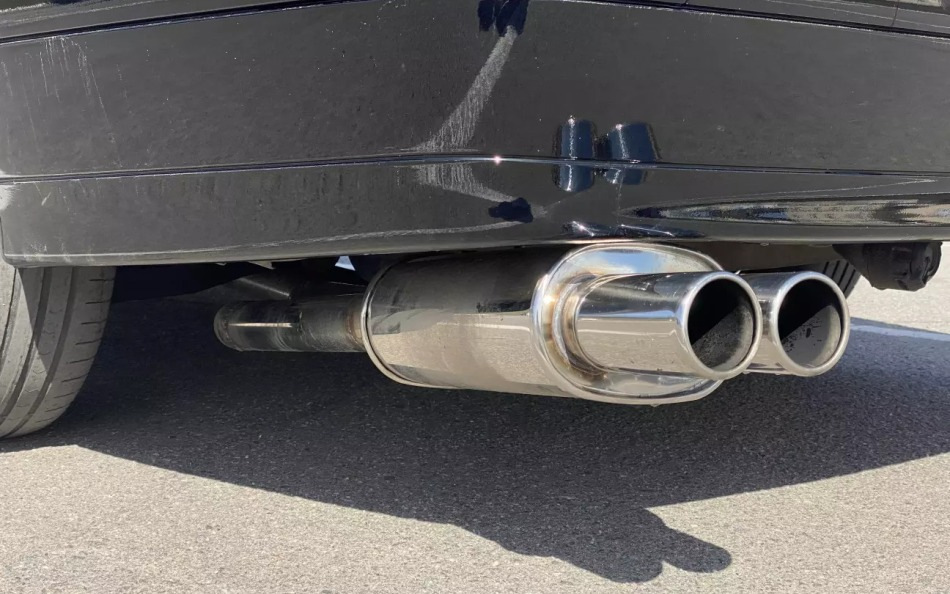 Scarico in acciaio inox: pro e contro