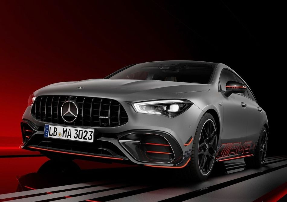 Recensione della station wagon Mercedes-Benz CLA Shooting Brake (X118) aggiornata