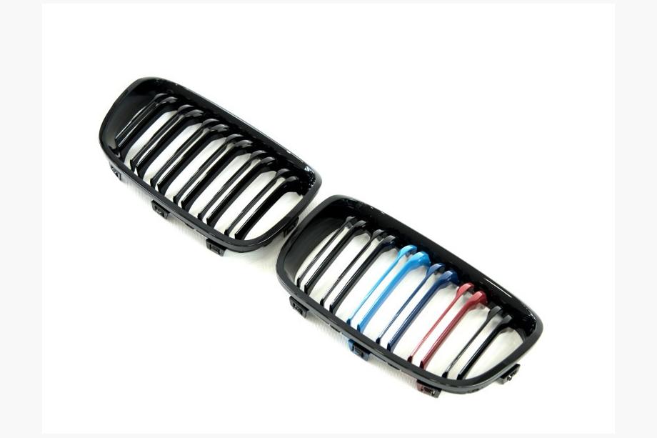 BMW 1 Series F20/F21 2011-2019 Calandra M-Look (2011-2014, M-Color) Foto 3