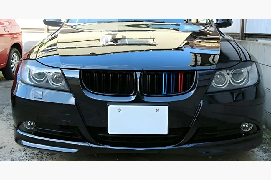 BMW 3 Series E90/E91 2005-2011 Calandra M-Look (per E-90/91 2005-2008, M-Color) Image