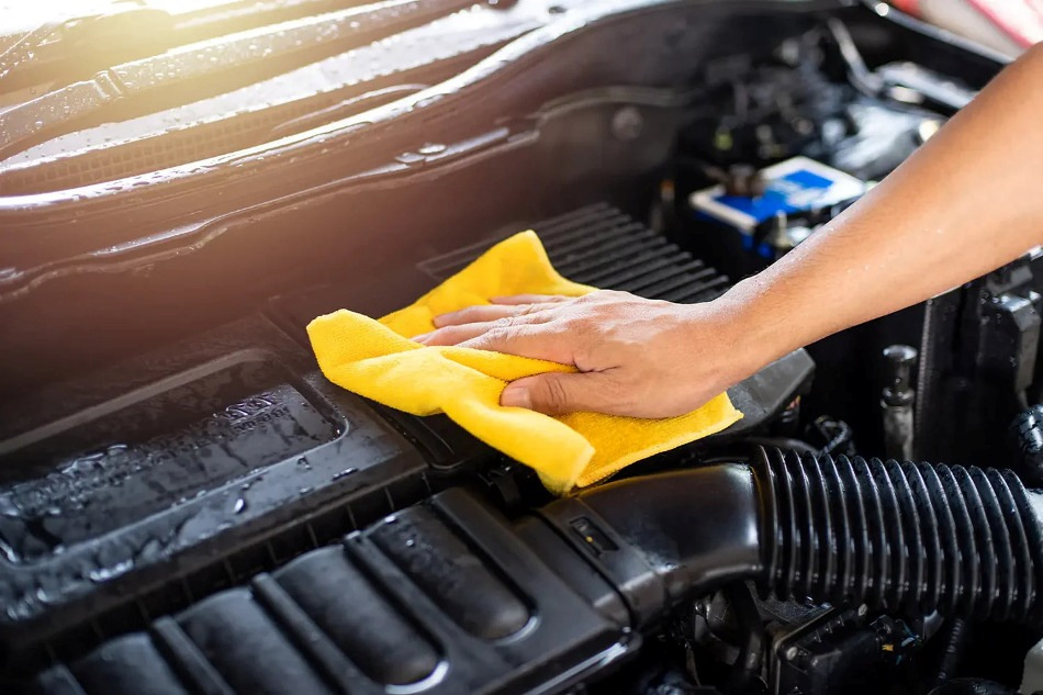 Lavaggio del motore dell’auto: quanto spesso è necessario e perché?