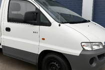 Hyundai H200, H1, Starex 1998-2007 Cornici finestrini (2 pz, acciaio inox) foto 1