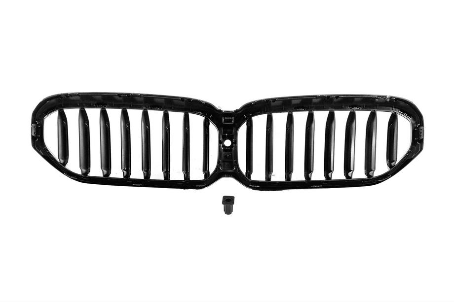 BMW Serie 5 G30/G31 2017–2023 Calandra Nere 1 Bar (2021+, Nero Lucido) Foto 9