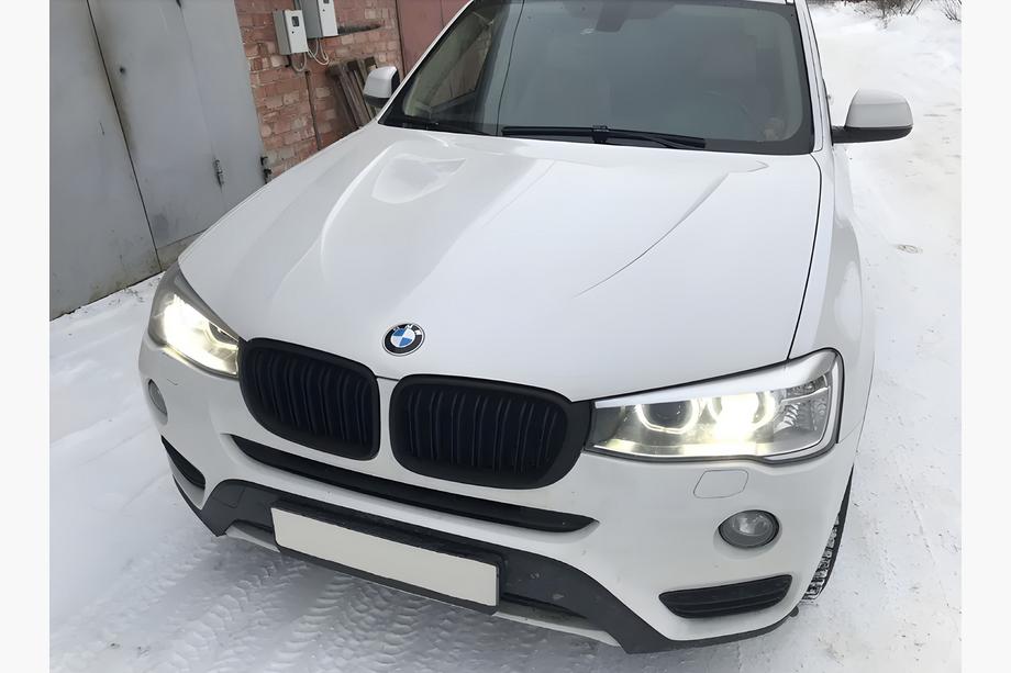BMW X3 F25 2011-2018 Calandra M-Look (2014-2018, Nero Opaco) Foto 1