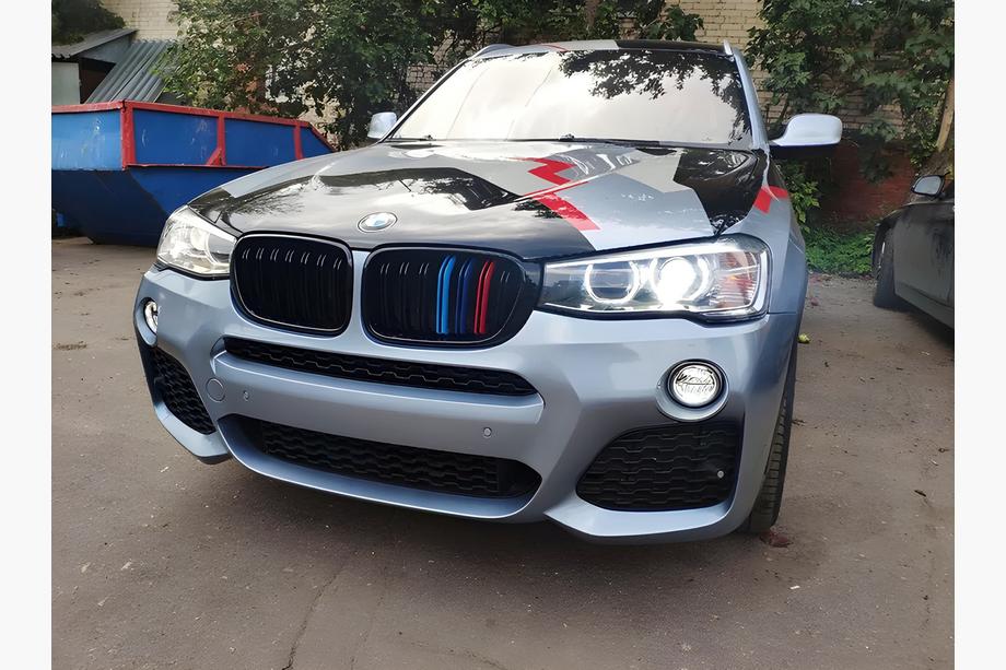 BMW X3 F25 2011-2018 Calandra M-Look (2014-2018, M-Color) Foto 1