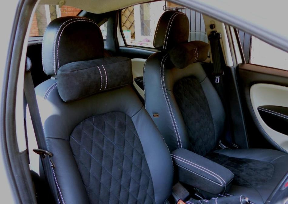 Alcantara o vera pelle: qual è il rivestimento migliore e più pratico per gli interni dell’auto?