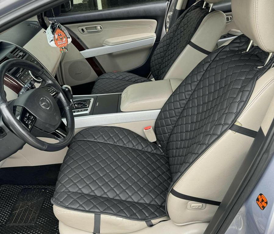 Rivestimenti dei sedili: quale materiale offre il massimo comfort e protezione?