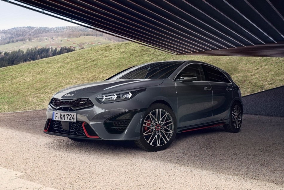 Recensione Kia Ceed GT: una versione ridisegnata di una berlina «carica»