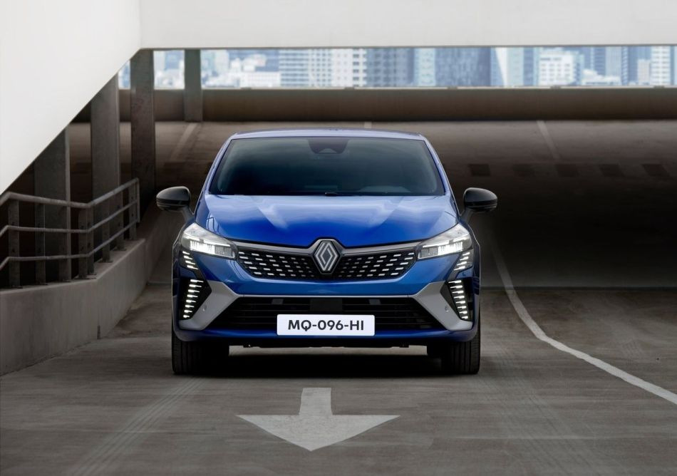 Renault Clio: berlina urbana aggiornata