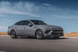 Recensione della berlina Hyundai Sonata: versione rinnovata foto 2