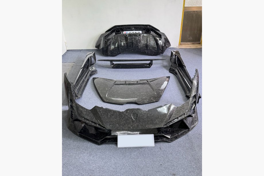 Lamborghini Huracan 2014- Kit carrozzeria LRT (Carbon Forgiato) Image