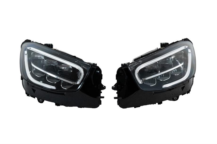 Mercedes GLC coupe C253 2016-2023 Fari anteriori LED High Performance (2 pz, con centraline) Image