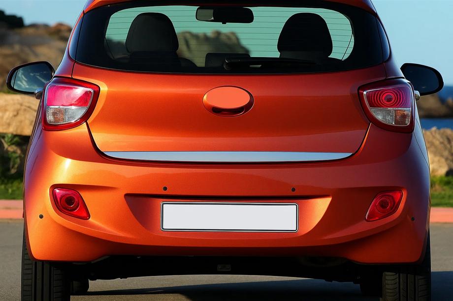 Hyundai I-10 2014-2017 Modanatura bagagliaio acciaio inox Image