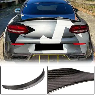 Spoiler V4 (per Coupé 2015-2019, Carbonio) foto 1