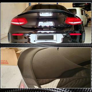 Spoiler V4 (per Coupé 2015-2019, Carbonio) foto 3