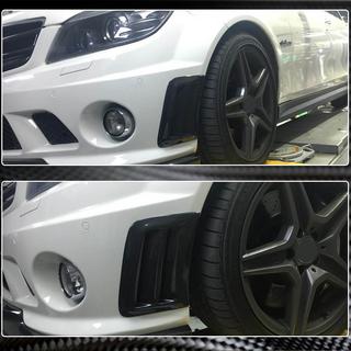 Coperture Paraurti Anteriore in Carbonio per C63 AMG Sedan 2008-2011 foto 3
